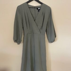 DKNY Sage Green Midi Dress | Size 12 (L)